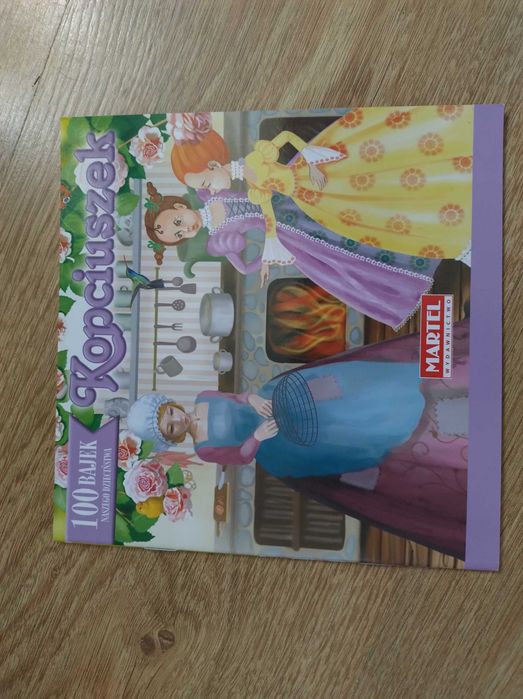 Książka dla dzieci Kopciuszek z serii 100 Bajek Naszego Dzieciństwa