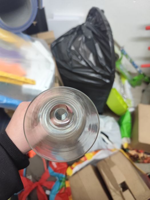 18 High-Base Glasses425722911528724482