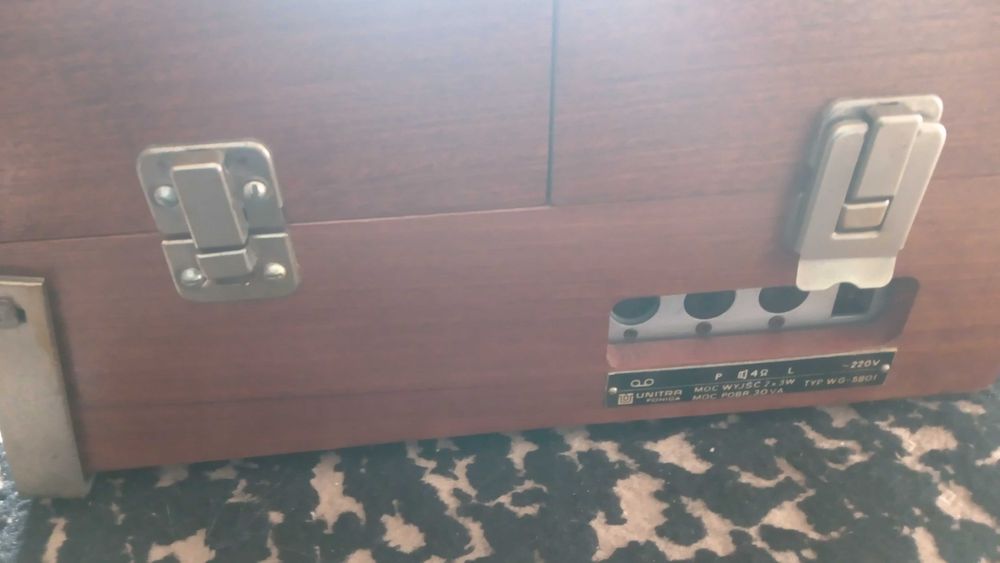 Sprzedam gramofon UNITRA Fonika