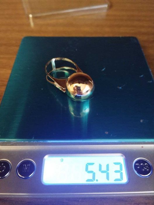 Золотой набор 585 кольцо + серьги шары