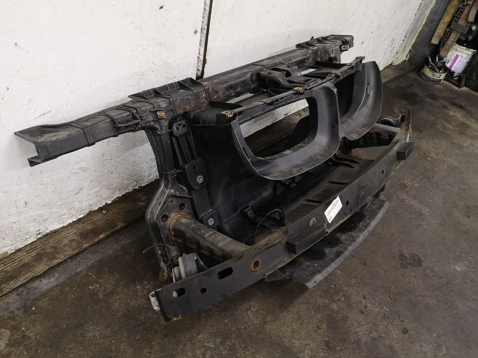 Pas przedni belka wzmocnienie kierownica powietrza bmw 1 E87 E81 2004-2011 KOMPLETNY
