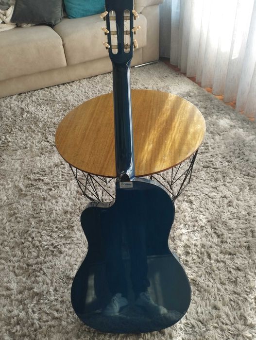 Guitarra eletroacustica stagg