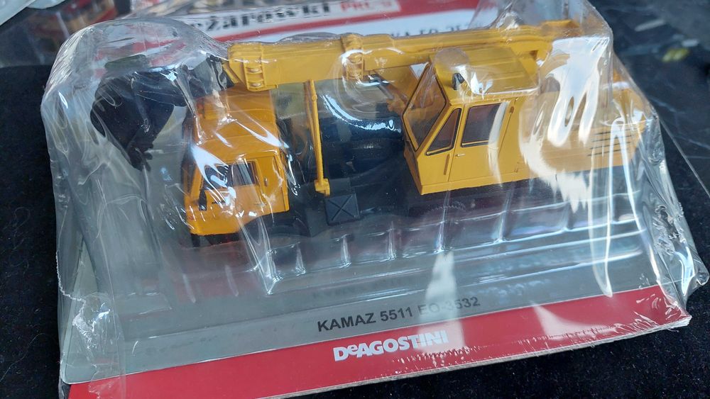Kamaz 5511 Koparka kultowe ciężarówki prl 1:43