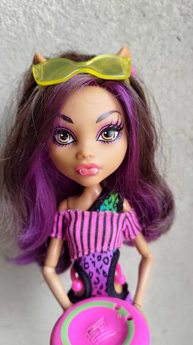 Monster high Монстер хай Клодин gloom beach мрачный пляж