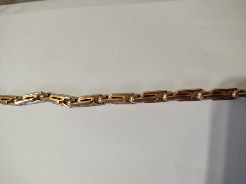 Продам золотую цепь60 см. Ручной работы 585 пробы