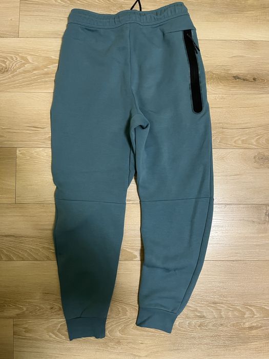 Штаны nike tech fleece