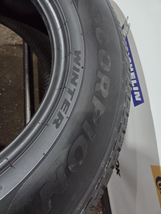 Шини зимові 265 60 18 Pirelli