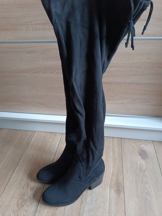Czarne kozaki za kolano rozmiar 45