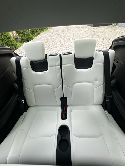 Tesla Model Y Long Range Dual Motor 2024 82.5 кіловат