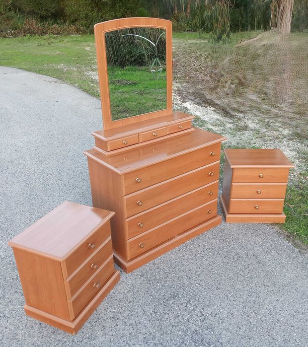 Mesinhas de Cabeceira Pinho