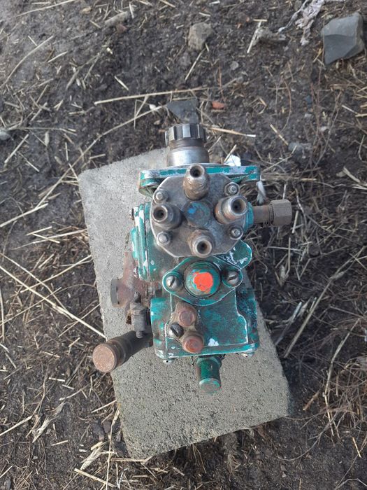 Паливний насос  Т-40 , Т-25 ,Т-16