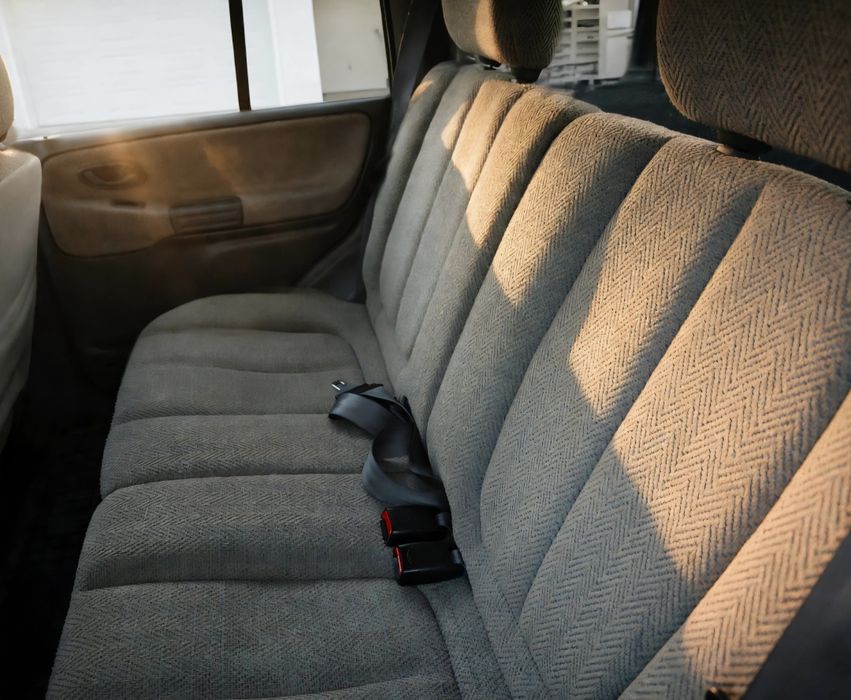 ÚNICO DONO DESDE NOVO, Suzuki grand vitara 2.0 D A/C  ano 2000 como novo  possivel retoma para facilitar o negócio