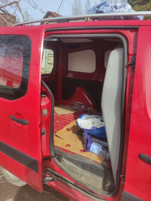 Peugeot Partner 1.6 2016року