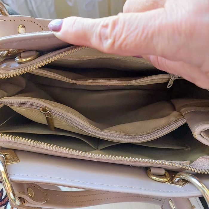 Продам жіночу сумку