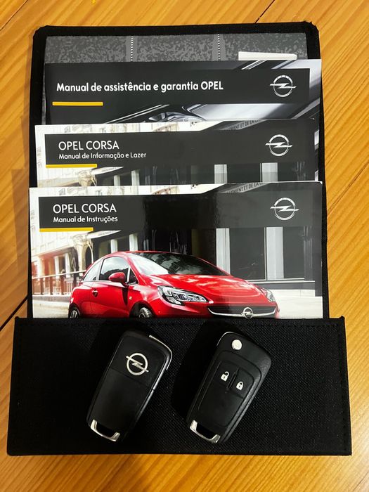 Corsa E Hatchback 1.2 com 110 mil Km como novo