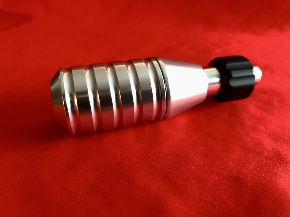 Máquina de tatuagem rotativa Cheyenne Hawk Thunder
