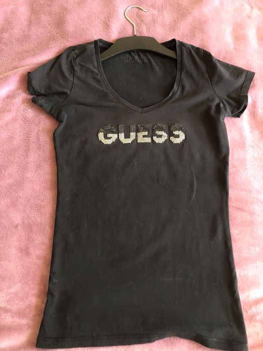 Czarna bawelniana kosxulka guess uniwersalna w bdb stanie