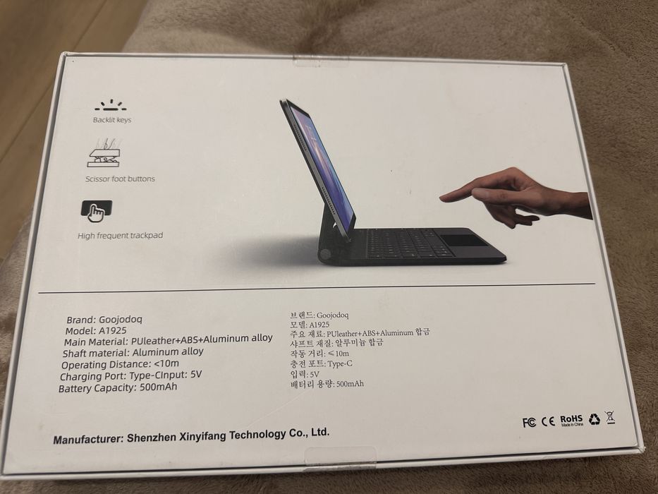 Etiui z klawiatura do ipada apple