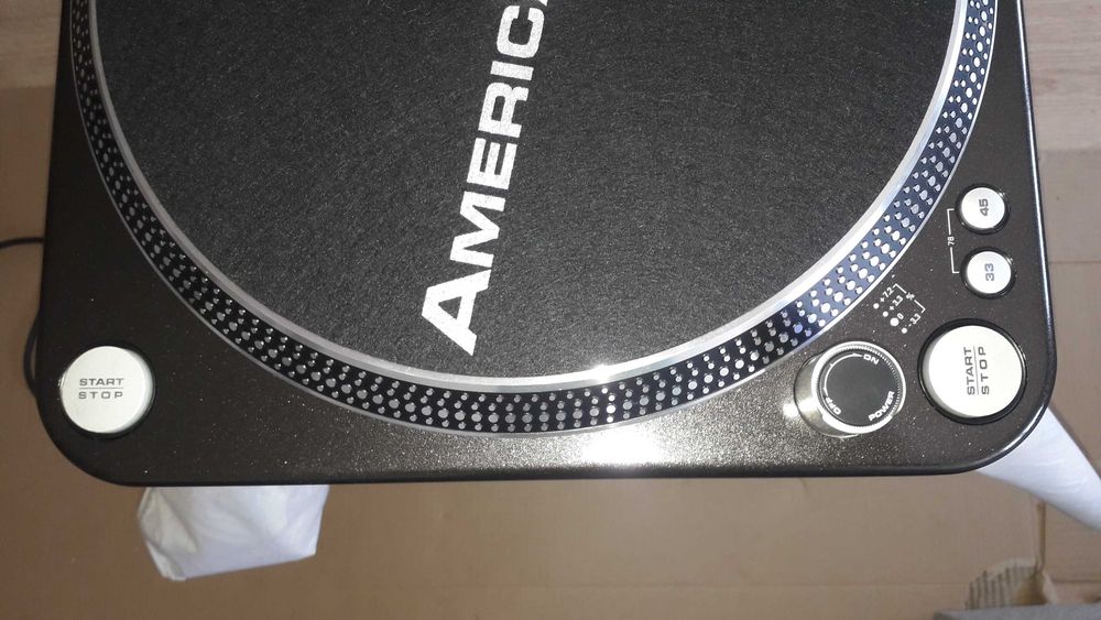 Gira Discos DJ American Audio HTD 4.5