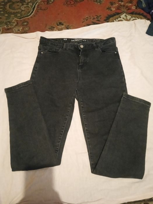 Продам джинси, штани в ідеальному стані