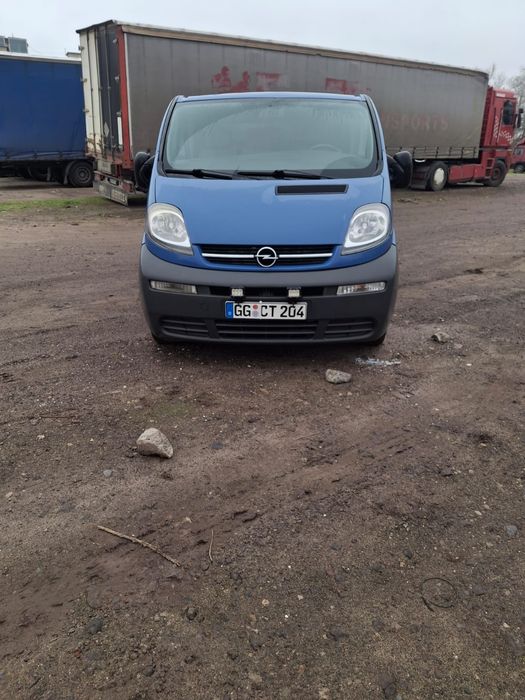 OPEL VIVARO длиная база
