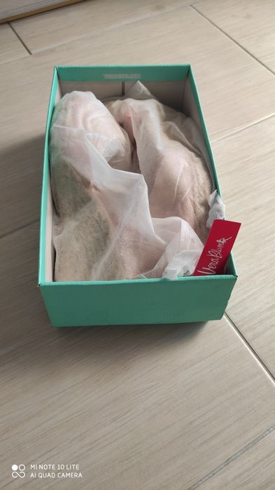 Sandały nowe na koturnie