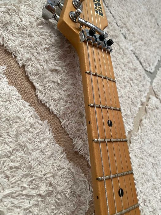 Guitarra ESP Super Strat Custom Shop NY 48th Street