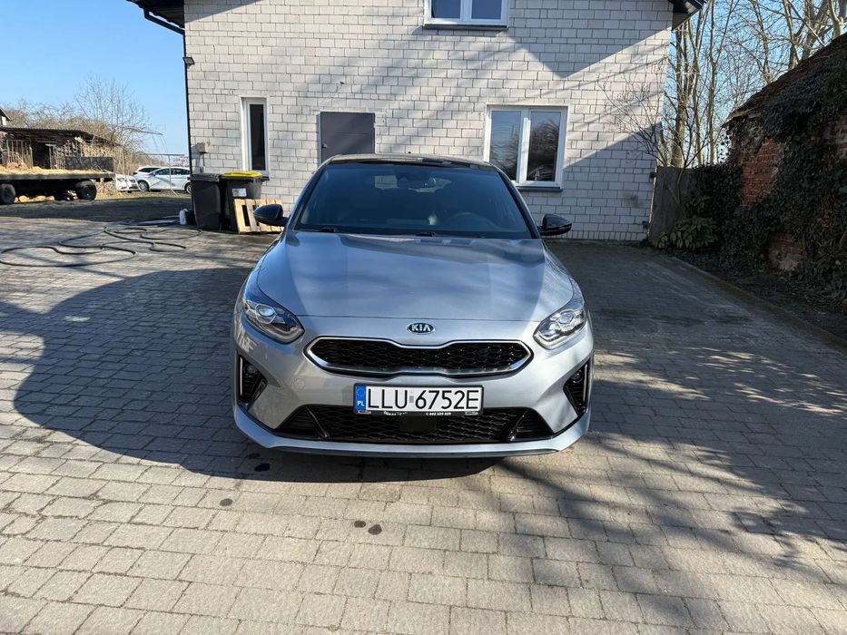 Kia ProCeed