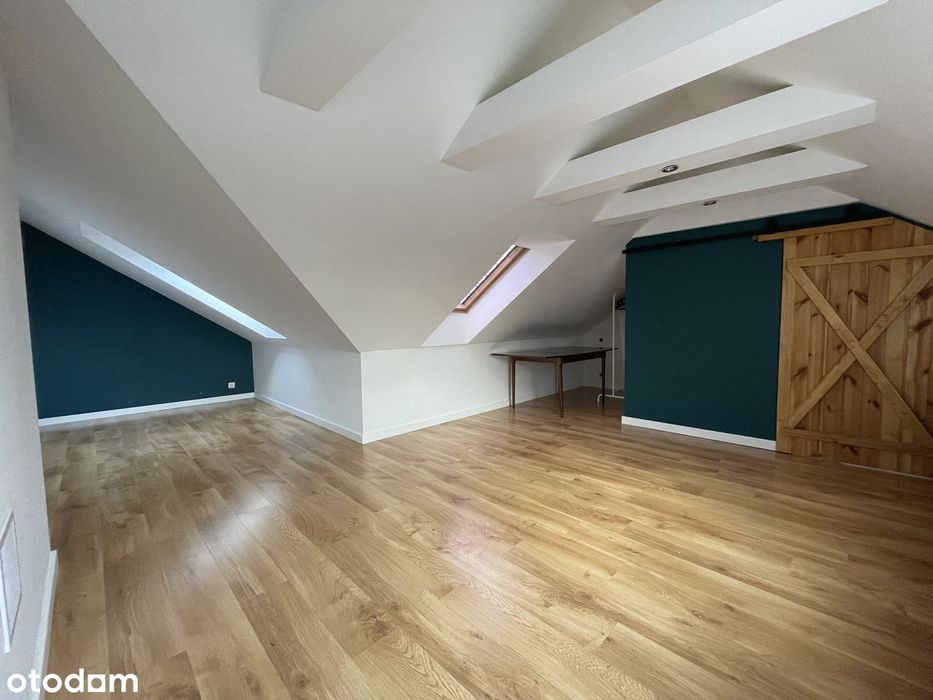 Arkuszowa 40, pół "bliźniaka" pod usługi lub na biuro