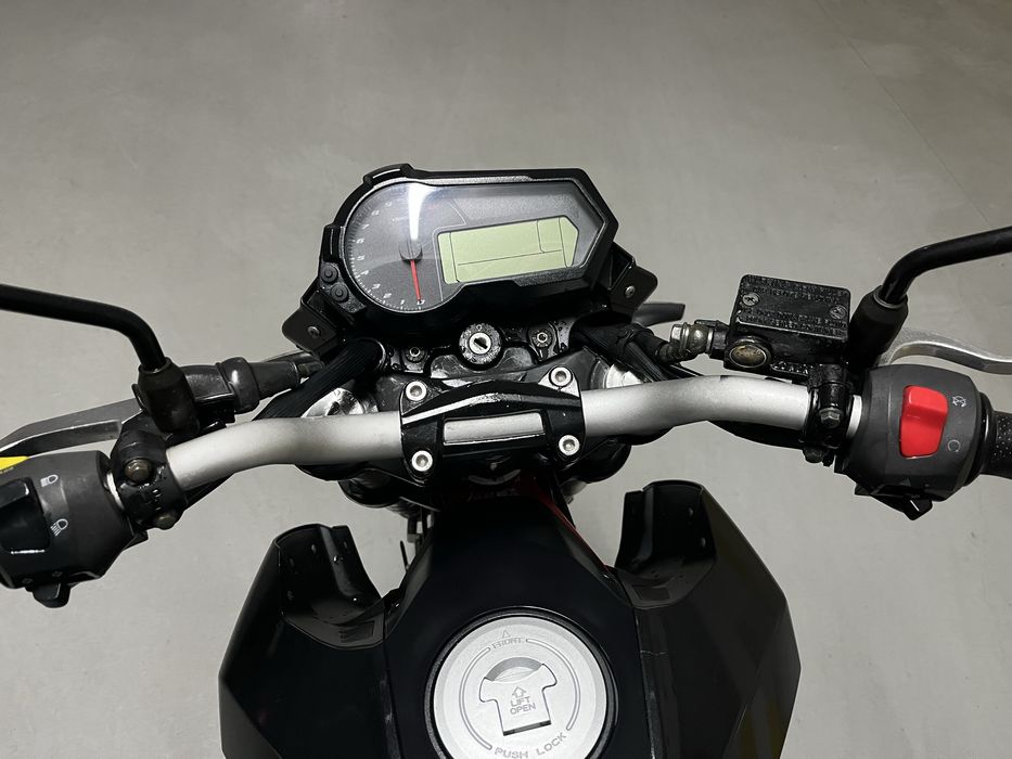 Mota Benelli Tnt 125