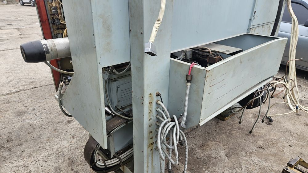 Токарный станок 16б16ф3