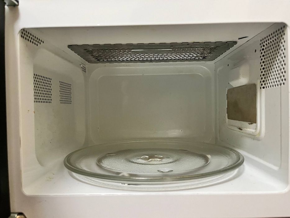 мікрохвильова піч