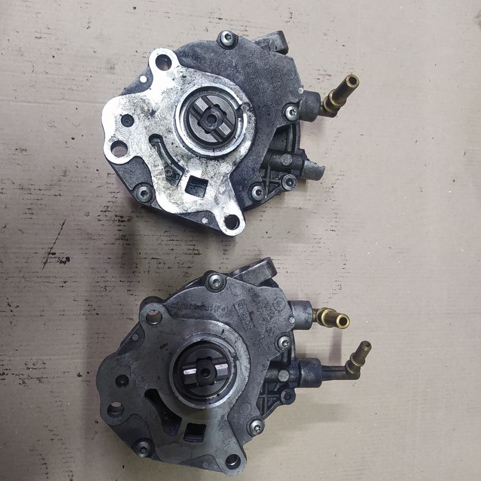 Вакуумний вакумний насос Land Rover Range Rover Discovery 3.0 DIESEL