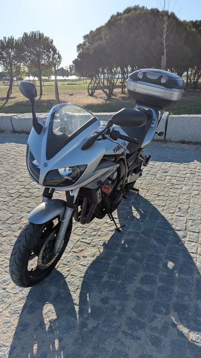 Yamaha FZS 600 FAZER