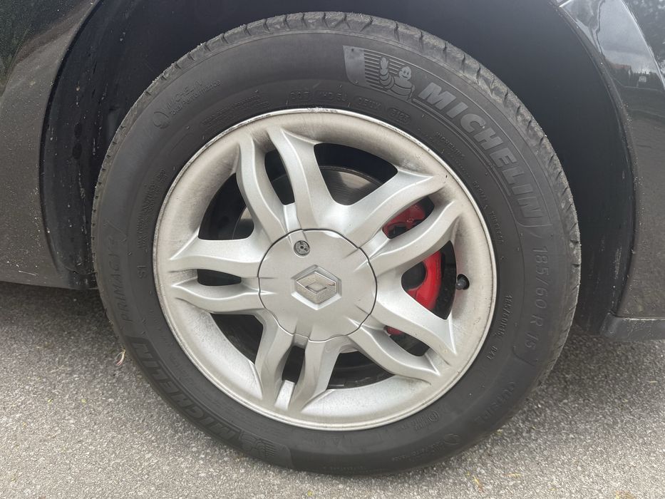 Renult clio 16v 65cv  Gasolina