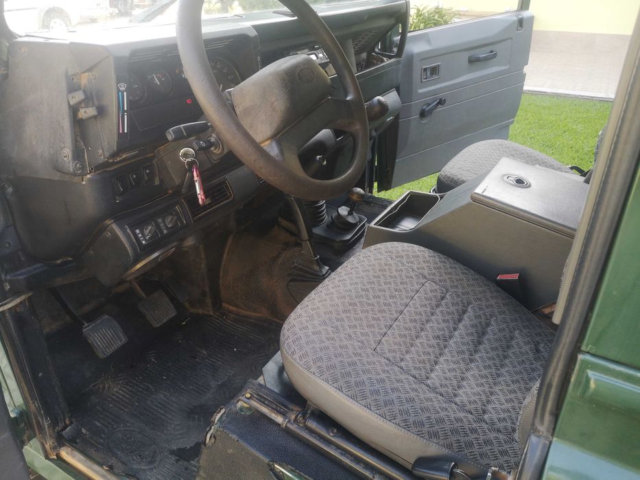 Defender 90 TD5 Ano 2000 - Um só Dono