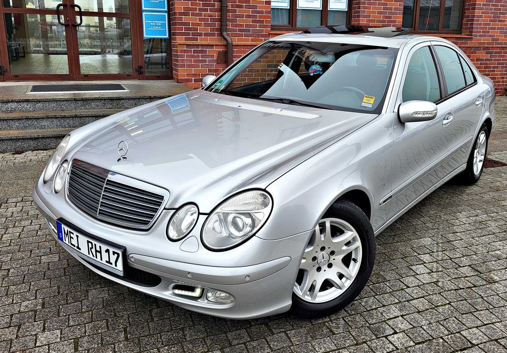 Śliczny Mercedes E KLASA *Klima*ALU*Xenon*Niski Przebieg!RARYTAS!