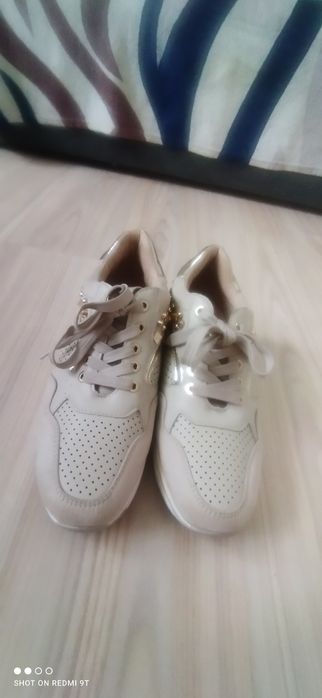 Кросівки/кросовки