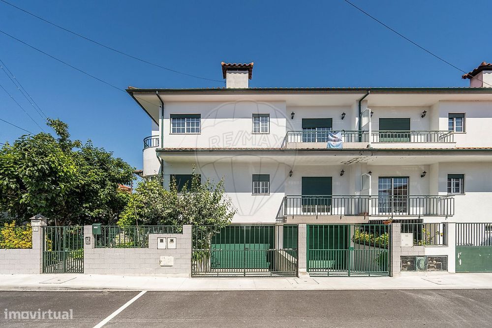 4-Bedroom Apartment for Sale