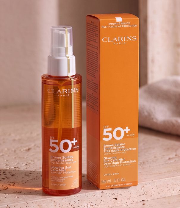 Clarins Glowing Sun Care Mist SPF 50+