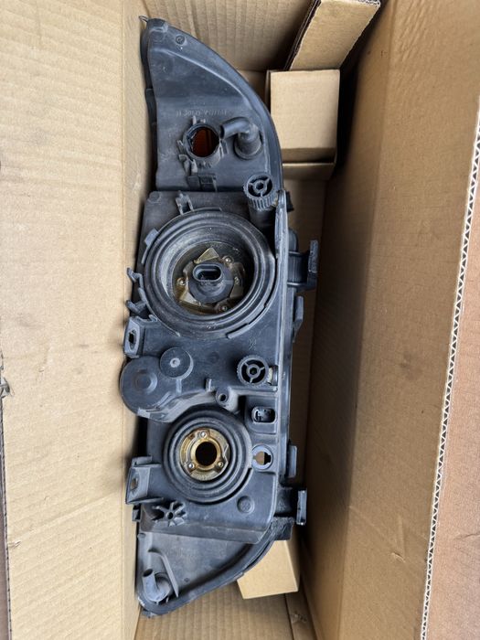 Oticas BMW E39 Hella