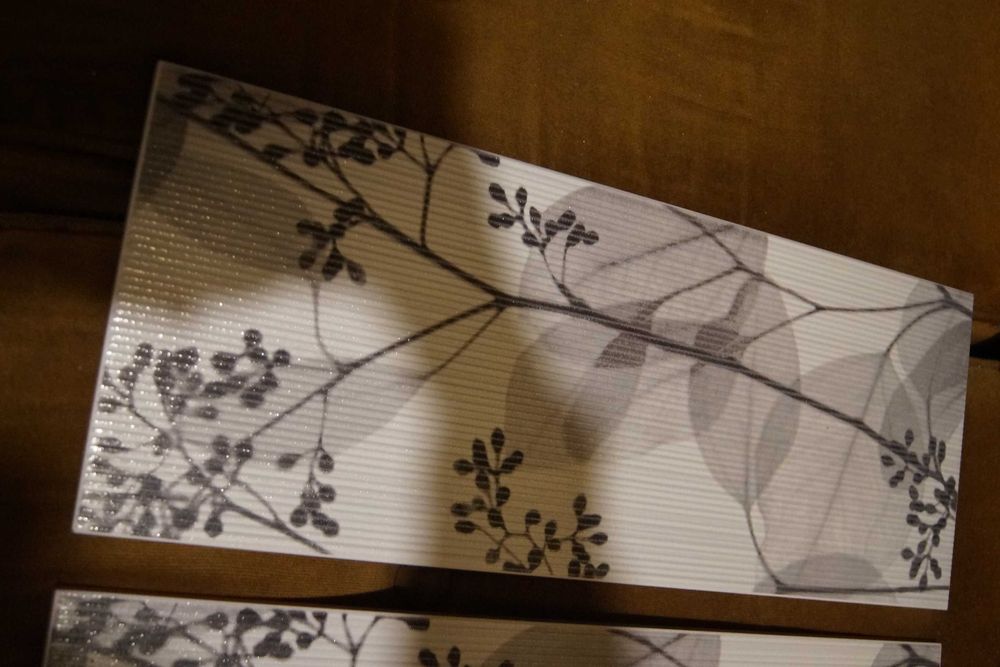 płytka dekor opoczno orisa white flower 20 x 50 cm