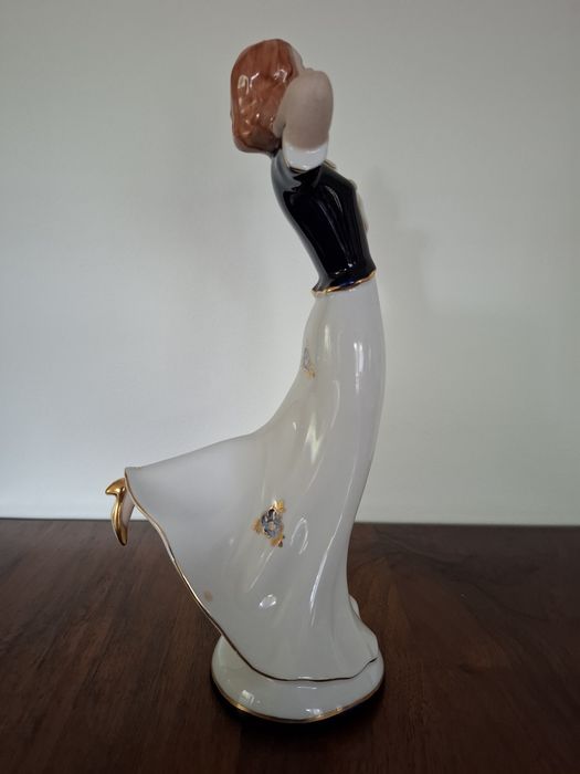 Royal Dux rzeźba Figura 29 cm sygnowana