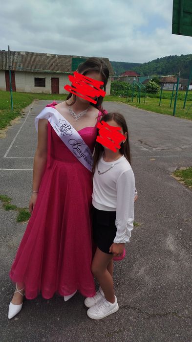 Продаю випускне плаття