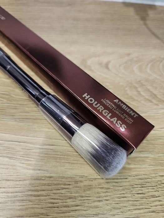Hourglass pędzel ambient lighting edit brush