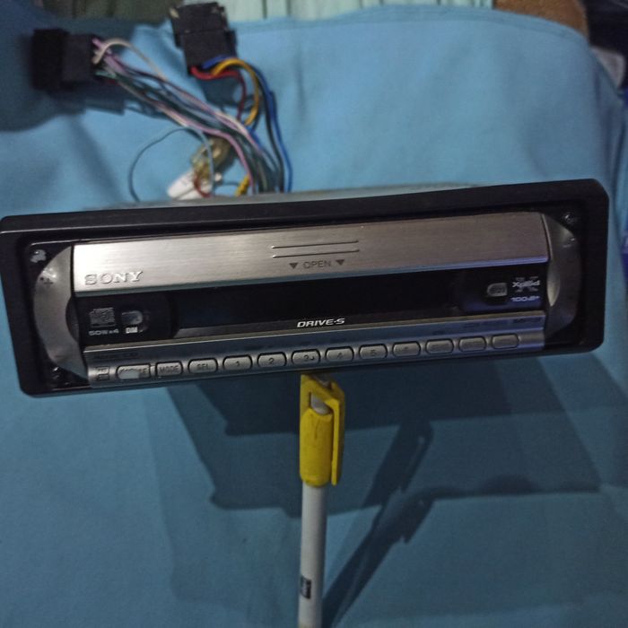 Sony CDX-R 3350  radio samochodowe 4x50 W
