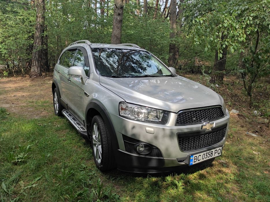 Продам або обміняю Chevrolet Captiva