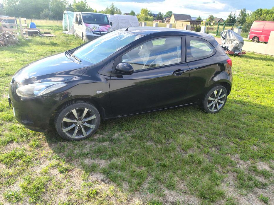 Mazda 2 2008 rok
