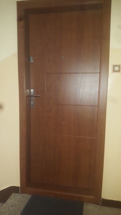 Drzwi, okna, rolety. Z montażem.