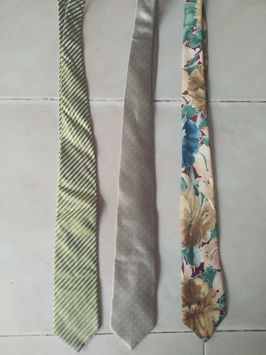 Gravatas disney em bom estado